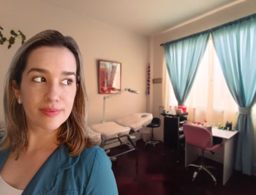 Giuliana Caputto en el espacio de cosmetología médica Evohé, en Montevideo
